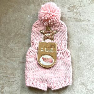So adorable Chunky Knit Hat & Diaper Ciber Shorts Set NEW